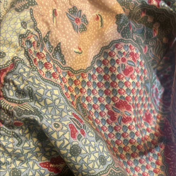 Handmade Bali Butterfly Rattan Tote Bag | Large Woven Wicker & Batik Lining - Picture 9 of 11